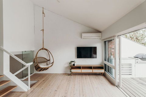 The Loft - NT Tourism 0