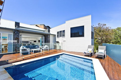 The Lookout - Ultra Modern And Luxurious - Accommodation NT 1