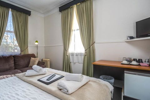 The Mews Motel - NT Tourism 2