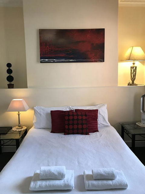 The Mews Motel - NT Tourism 0