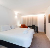 The Nest - Spacious Studio on Newcastle St with Roof Terrace - Accommodation NT