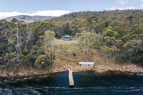 The Pier House - NT Tourism 0