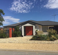 The Red Door - Accommodation NT