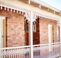 The Rose Hotel  Motel - NT Tourism