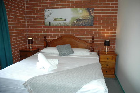 The Roseville Apartments - NT Tourism 0