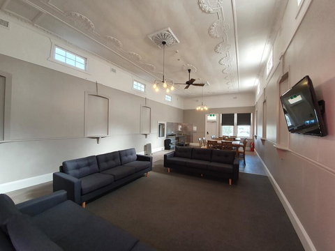 The Royal Hotel - Accommodation NT 3