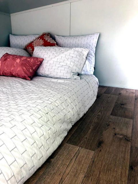 The Saddle Camp Tiny House, Braidwood - Accommodation NT 3
