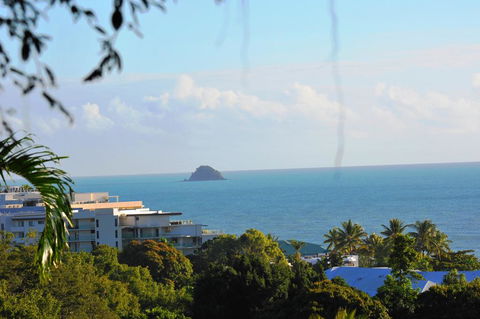The Sanctuary At Trinity Beach - Accommodation NT 0