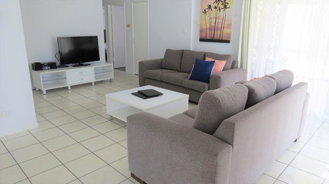 The Shores Holiday Apartments - Accommodation NT 1