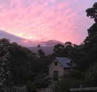 The Stone Cottage with tennis court - Accommodation NT
