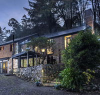 The Stone on the Hill - 3 bedroom house - Accommodation NT
