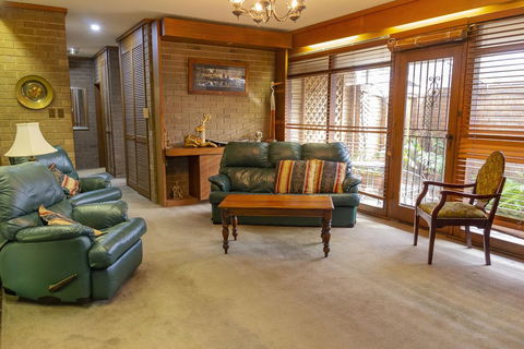 The Townhouse - Accommodation NT 1