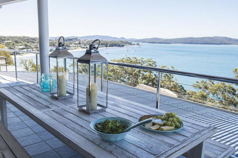 The Ultimate Ocean View - A Luxury Home - NT Tourism 0
