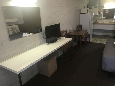 Thomas Lodge Motel - NT Tourism 2