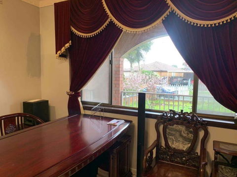 Thomastown Antique House Room 4 - NT Tourism 2