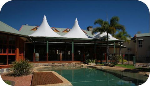 Tinaroo Lake Resort - Accommodation NT 1