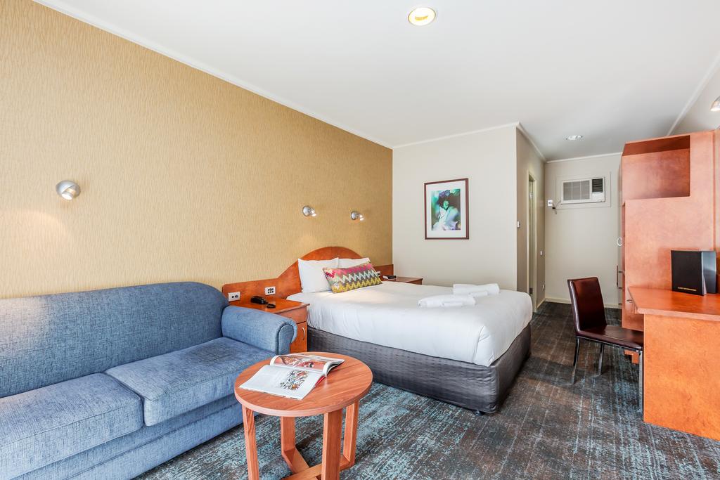 Clovelly Park SA Accommodation NT