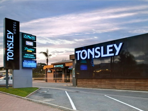 Tonsley Hotel - Accommodation NT 1