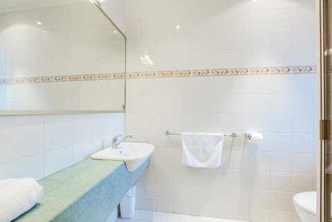 Tonsley Hotel - Accommodation NT 2