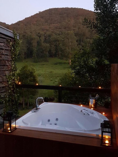 Toorongo River Chalets - Accommodation NT 3