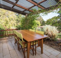 Trastevere Cowaramup Farm House - Accommodation NT