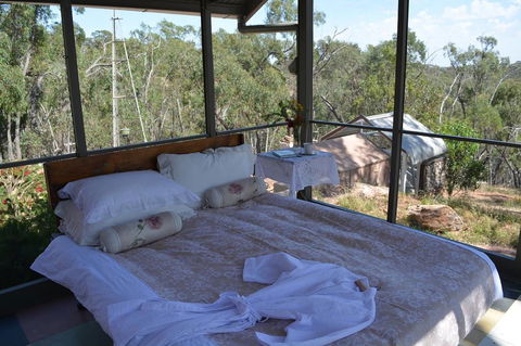 Trestrail Cottage B & B - NT Tourism 3