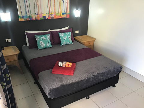 Tropical Lodge - NT Tourism 1