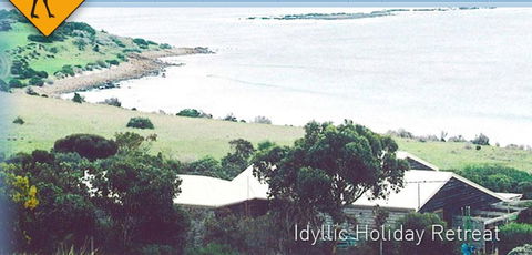 Tu Emuz Stone Beachfront Villa, Emu Bay, Kangaroo Is - Accommodation NT 1