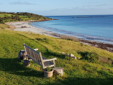 Tu Emuz Stone Beachfront Villa, Emu Bay, Kangaroo Is - Accommodation NT 0