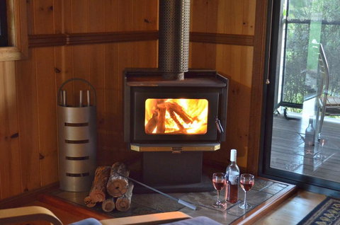 Tuckeroo Cottages & Gardens - Accommodation NT 2