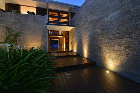 Tugela - Luxury Holiday Home - Accommodation NT 3