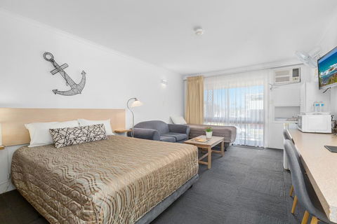Tweed Harbour Motor Inn - NT Tourism 3