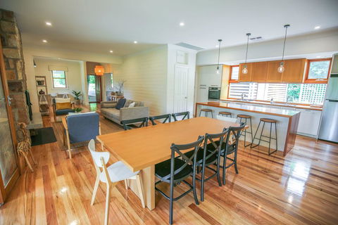 Two Oaks - Accommodation NT 1