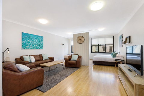 Ultimo Self-Contained Modern Apartments (623H) - Accommodation NT 0