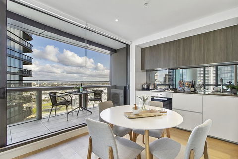 Ultra-Modern Luxury With Views At Kai Waterfront - Accommodation NT 0
