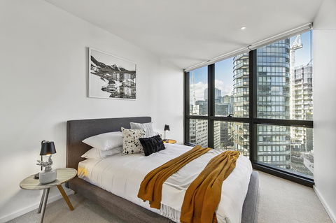 Ultra-Modern Luxury With Views At Kai Waterfront - Accommodation NT 1