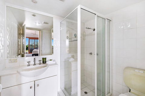 Unrivaled Ocean And City Views From Resort Style 3bed With Garden - NT Tourism 2