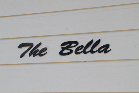 Valley Cabins By The Creek - Accommodation NT 1