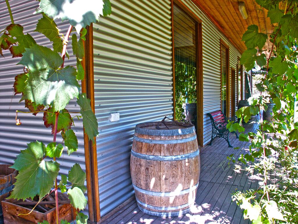 Castella VIC NT Tourism