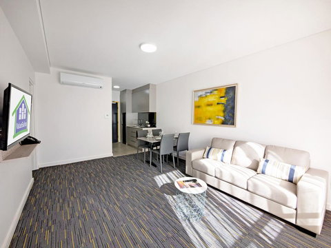 Value Suites Penrith - Accommodation NT 1