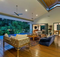 Veldree Palm Cove Rainforest ViewsPrivacyClose to the Beach and Restaurants - Accommodation NT