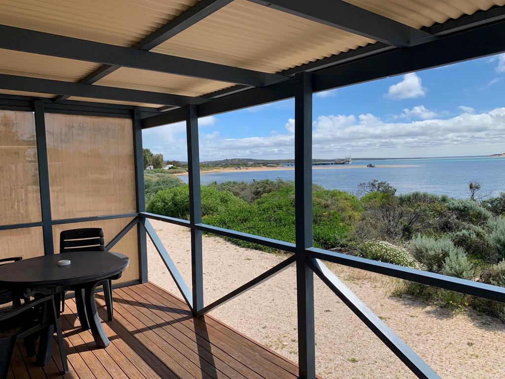  Accommodation NT