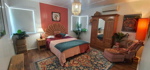 Victoria House - NT Tourism 0