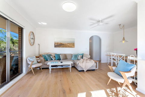 Victory Court, Unit 1/3-7 Columbia Close - Accommodation NT 2