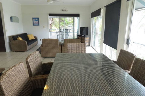 Villa 31 At Tangalooma Resort - Accommodation NT 3