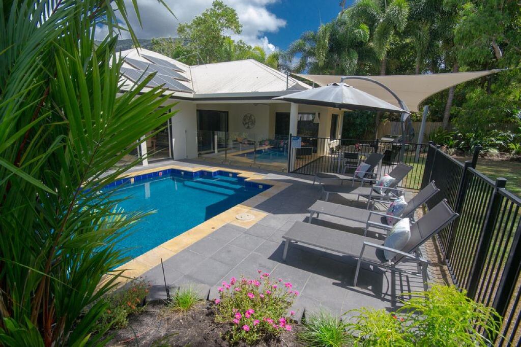 Palm Cove QLD NT Tourism