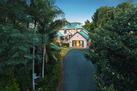 Villa Della Rosa Bed & Breakfast - NT Tourism 1