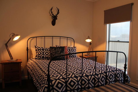 Villa Malmo - Accommodation NT 2