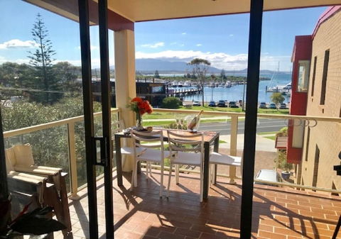 Vista Marina Penthouse #6 - NT Tourism 1