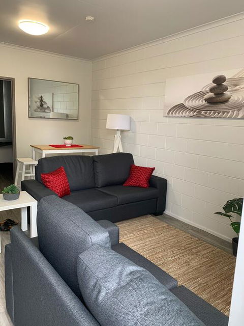 Walk To Lamberts Beach With Wi-fi And Netflix - NT Tourism 0
